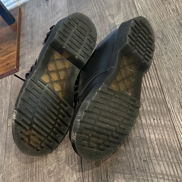 Dr. Martens Floral Lace-Up Oxfords - Picture 6 of 6